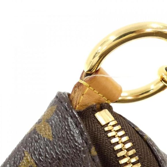 Louis Vuitton Monogram Shuri PM Shoulder Bag Gold Metal Fitting - Picture 4 of 8